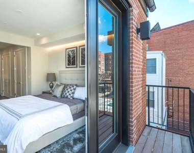 1817 Vernon Street Nw - Photo Thumbnail 19