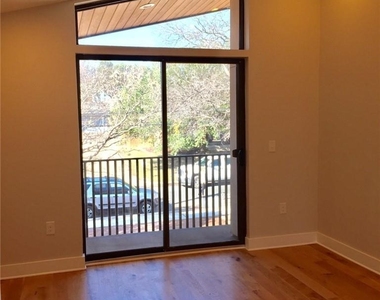5619 Adams Ave - Photo Thumbnail 11