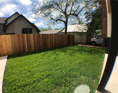 5619 Adams Ave - Photo Thumbnail 24