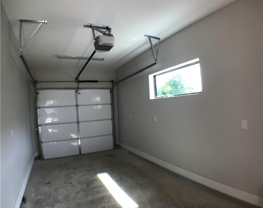 5619 Adams Ave - Photo Thumbnail 26