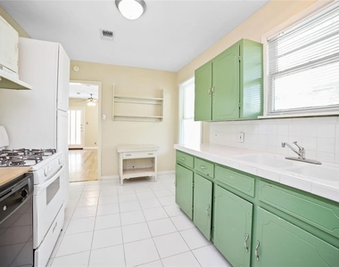 310 Franklin Blvd - Photo Thumbnail 1