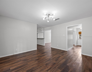 3108 Clawson Rd - Photo Thumbnail 9