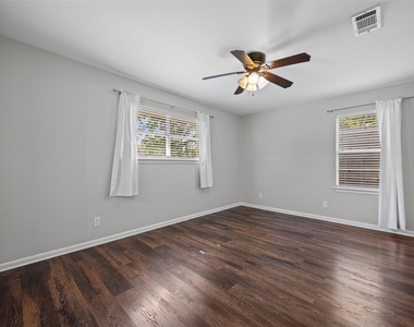 3108 Clawson Rd - Photo Thumbnail 11