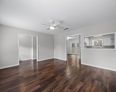 3108 Clawson Rd - Photo Thumbnail 3