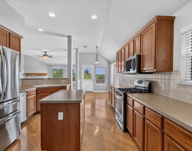 15708 Fisher Island # 1 Dr - Photo Thumbnail 6
