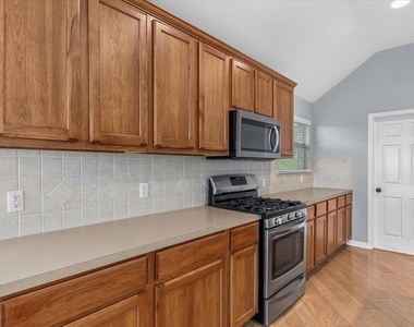 15708 Fisher Island # 1 Dr - Photo Thumbnail 5
