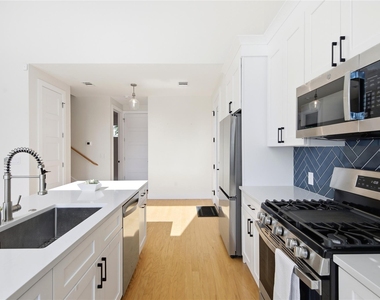 1416 Berene Ave - Photo Thumbnail 3