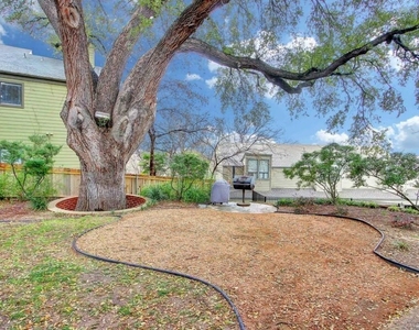 2612 San Pedro St - Photo Thumbnail 1