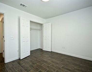 411 Delmar Ave - Photo Thumbnail 21