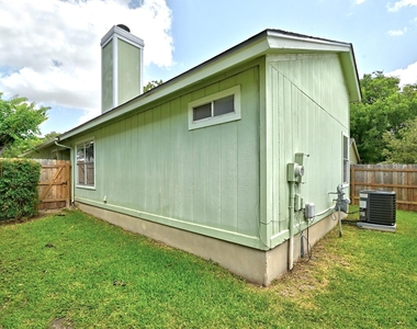 5901 Kevin Kelly Pl - Photo Thumbnail 22