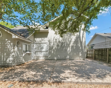 2009 Cervin Blvd - Photo Thumbnail 21