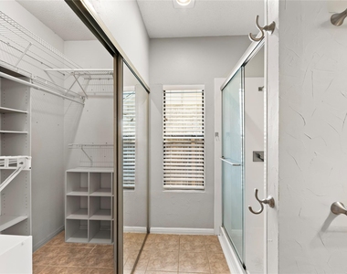 2009 Cervin Blvd - Photo Thumbnail 9
