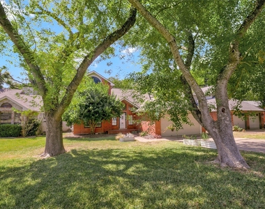 2009 Cervin Blvd - Photo Thumbnail 2