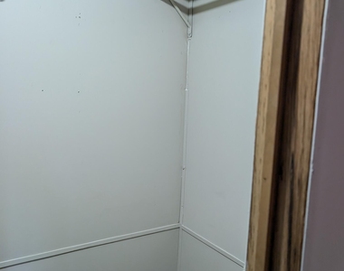 120 Reaves Avenue - Photo Thumbnail 12