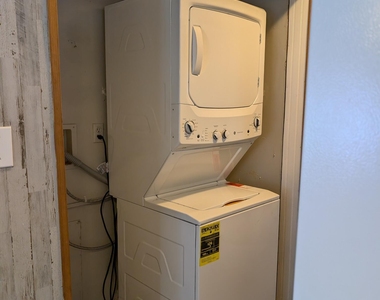 120 Reaves Avenue - Photo Thumbnail 8