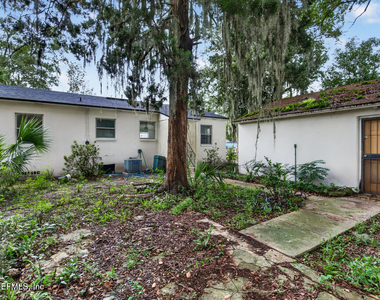 204 E 25th Street - Photo Thumbnail 21
