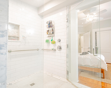 1534 Robinson Avenue - Photo Thumbnail 12