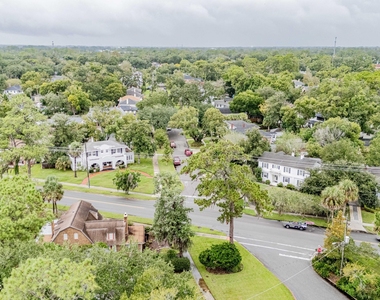 1534 Robinson Avenue - Photo Thumbnail 24
