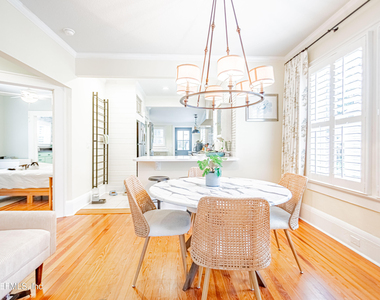 1534 Robinson Avenue - Photo Thumbnail 8