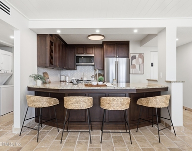 2200 Ocean Drive S - Photo Thumbnail 1