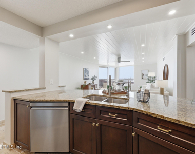 2200 Ocean Drive S - Photo Thumbnail 12