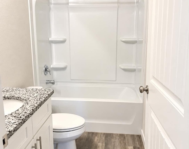 121 Sw Bre Lane - Photo Thumbnail 4