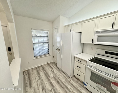 736 Ginger Mill Drive - Photo Thumbnail 6