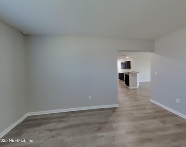 77013 Birdseye Court - Photo Thumbnail 3