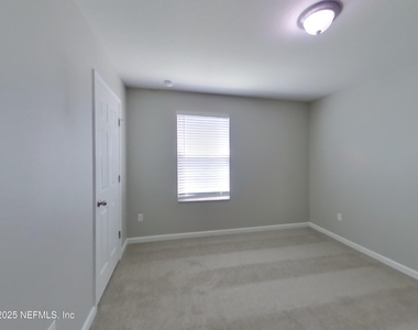 77013 Birdseye Court - Photo Thumbnail 11