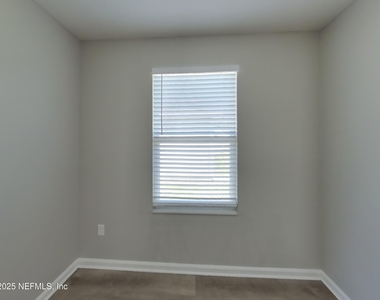 77013 Birdseye Court - Photo Thumbnail 5