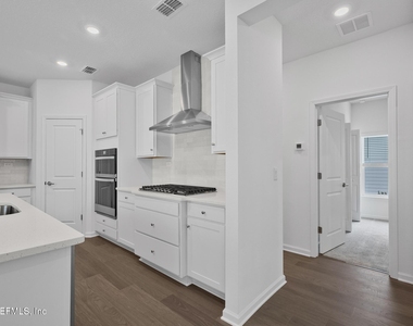 730 Farmfield Drive - Photo Thumbnail 15
