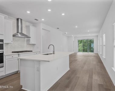 730 Farmfield Drive - Photo Thumbnail 3