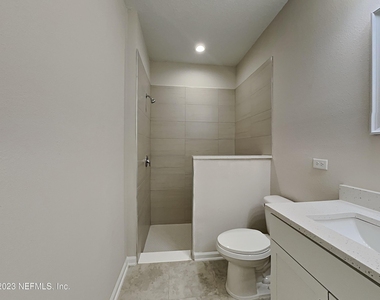 163 Charlie Way - Photo Thumbnail 8
