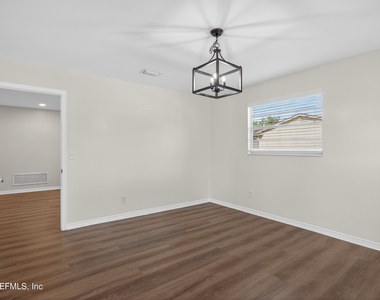 2766 Greenridge Road - Photo Thumbnail 7