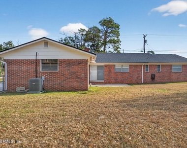 2766 Greenridge Road - Photo Thumbnail 28