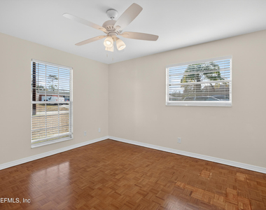 2766 Greenridge Road - Photo Thumbnail 20