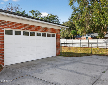 2766 Greenridge Road - Photo Thumbnail 25