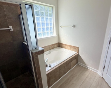 5199 Armsgate Court - Photo Thumbnail 19