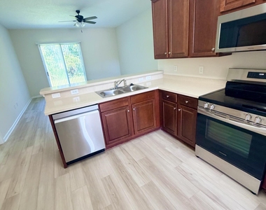 5199 Armsgate Court - Photo Thumbnail 10