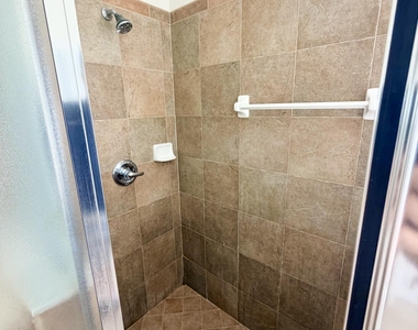 5199 Armsgate Court - Photo Thumbnail 18