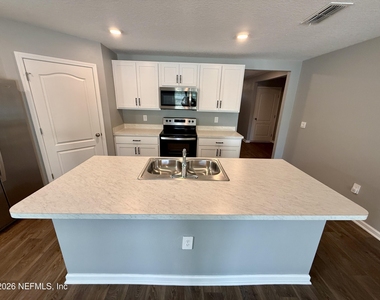 3174 Rustic Deer Way - Photo Thumbnail 9