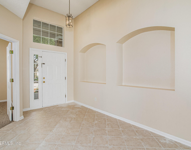 5776 Alamosa Circle - Photo Thumbnail 3