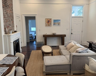 2107 River Boulevard - Photo Thumbnail 5