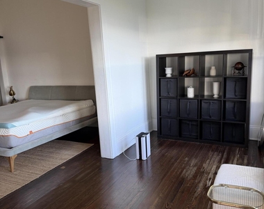 2107 River Boulevard - Photo Thumbnail 2