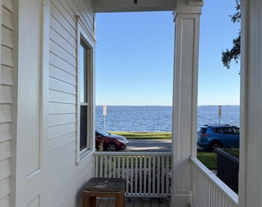 2107 River Boulevard - Photo Thumbnail 7