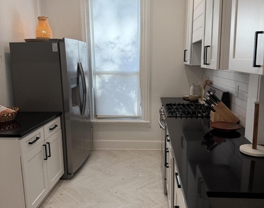2107 River Boulevard - Photo Thumbnail 3