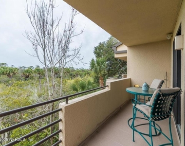 752 Spinnakers Reach Drive - Photo Thumbnail 13
