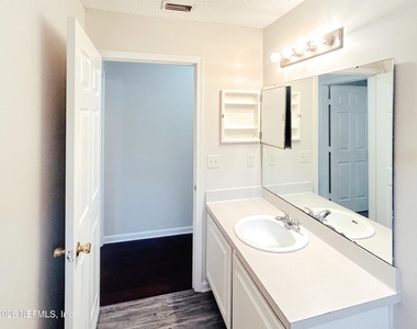 383 Turtle Dove Drive - Photo Thumbnail 12