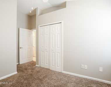1104 Ajuga Court - Photo Thumbnail 7