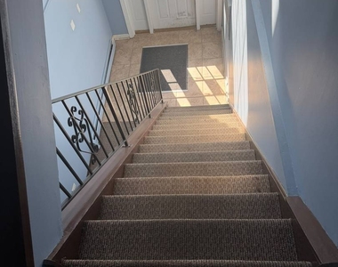 121 W Elk Trail - Photo Thumbnail 11
